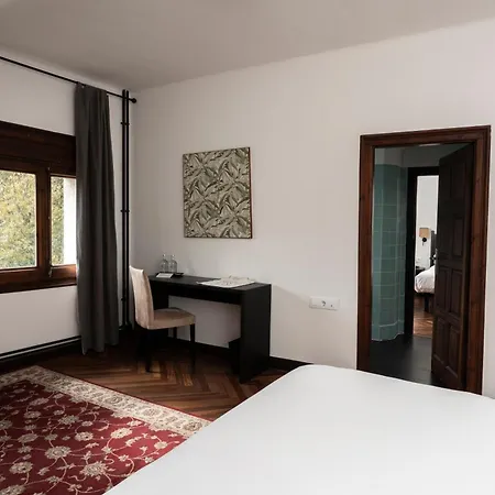 فندق Angelats - A Signature Boutique & Restaurant 3*
