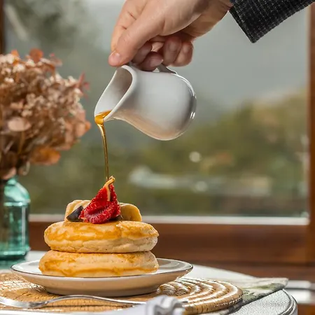Angelats - A Signature Boutique & Restaurant فندق